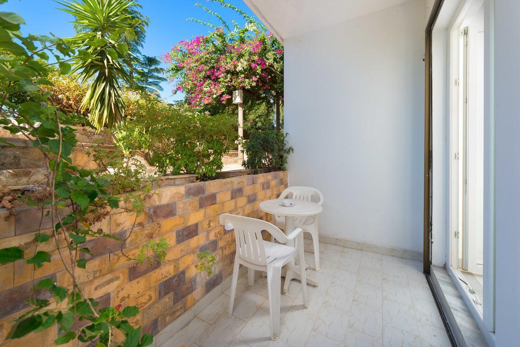 Melody Studios Faliraki Buitenkant foto