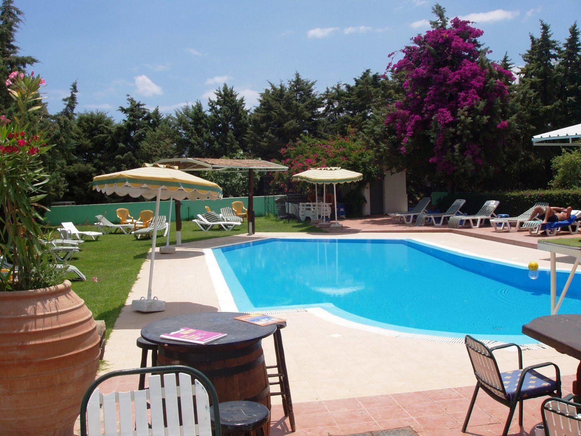 Melody Studios Faliraki Buitenkant foto